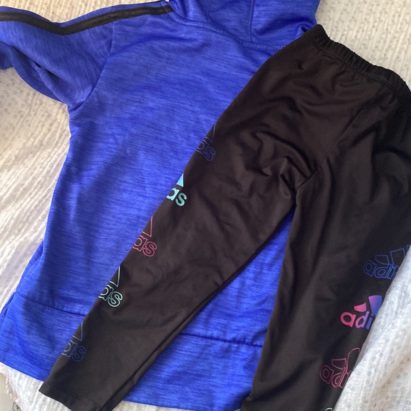 ADIDAS *EUC* matching hoodie and leggings !! Size 4t - Picture 7 of 7
